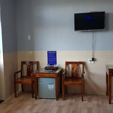Khach San Anh Dong Hotel Phan Rang Exterior photo