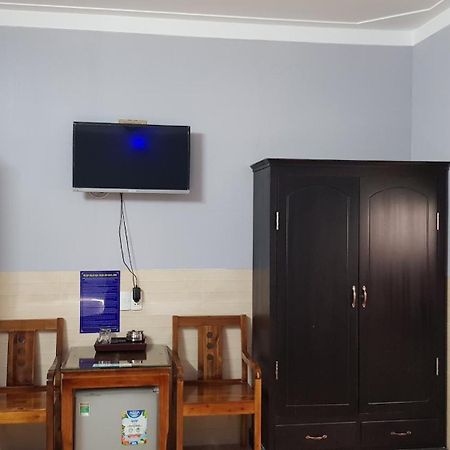 Khach San Anh Dong Hotel Phan Rang Exterior photo