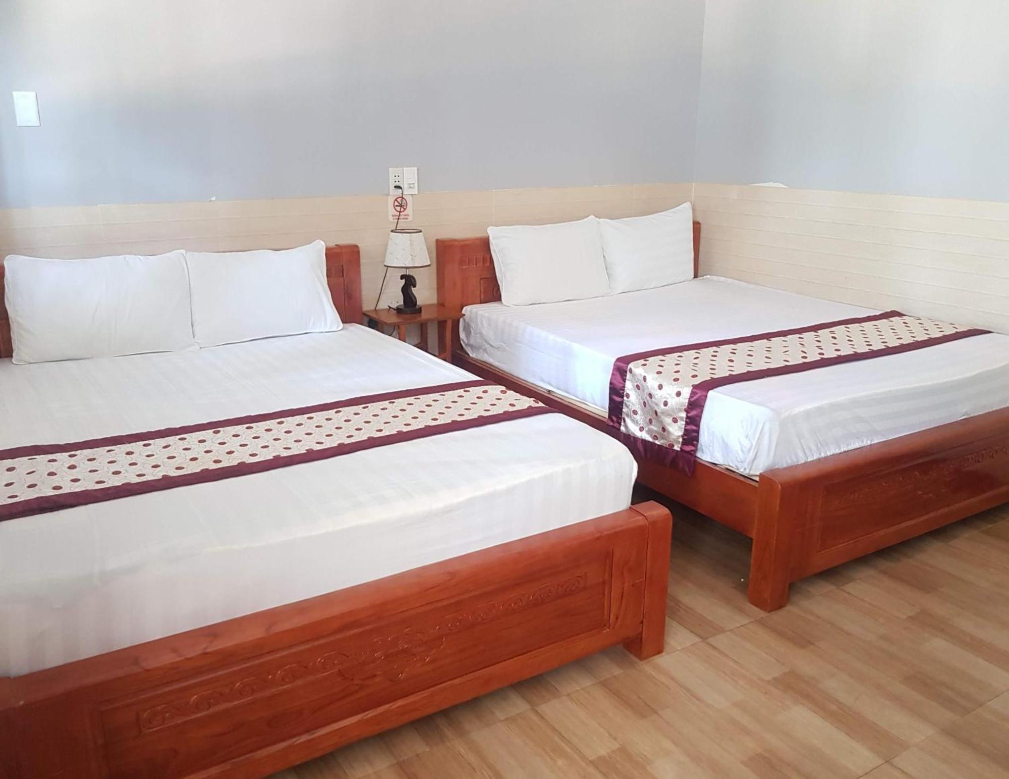 Khach San Anh Dong Hotel Phan Rang Exterior photo