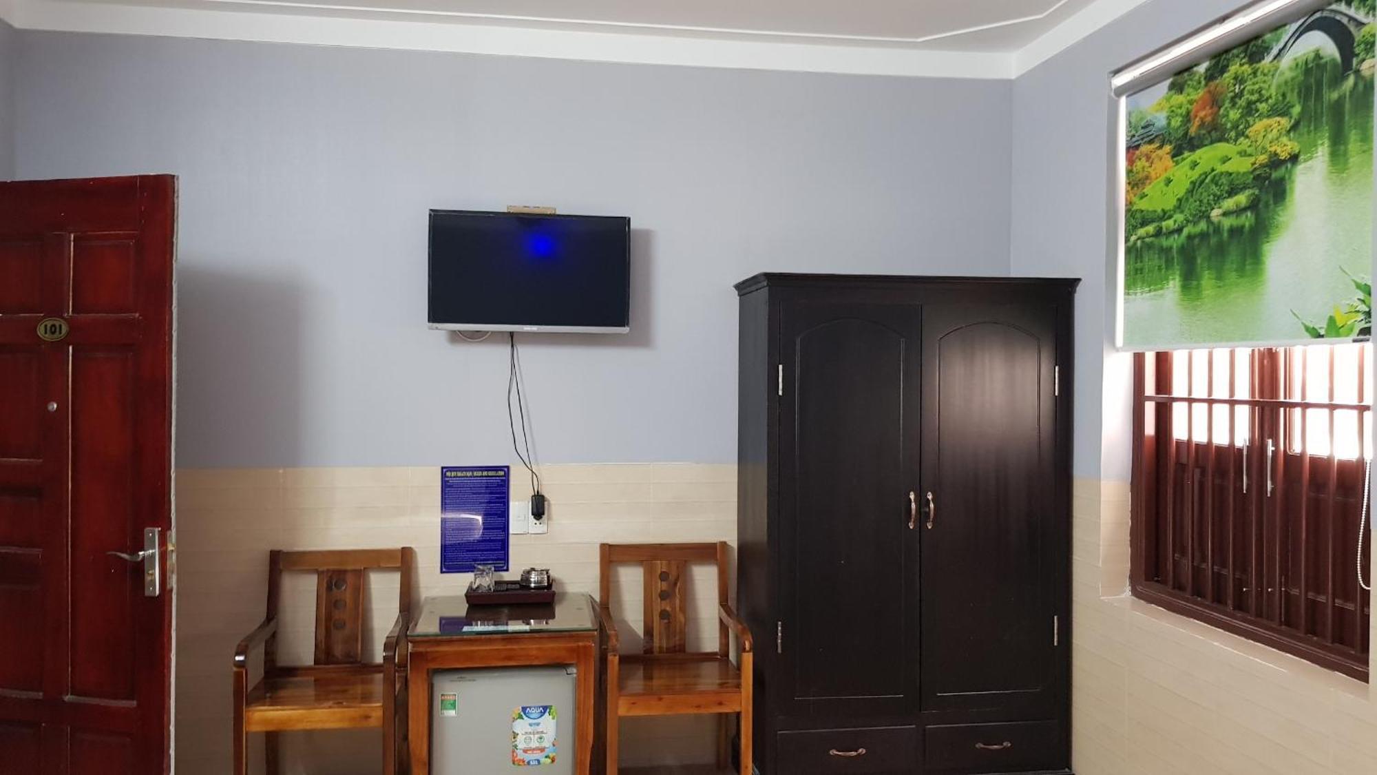 Khach San Anh Dong Hotel Phan Rang Exterior photo