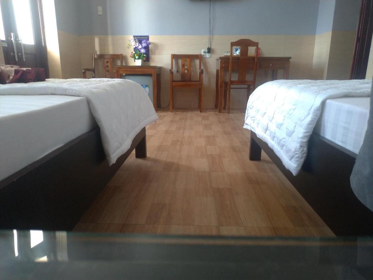 Khach San Anh Dong Hotel Phan Rang Exterior photo